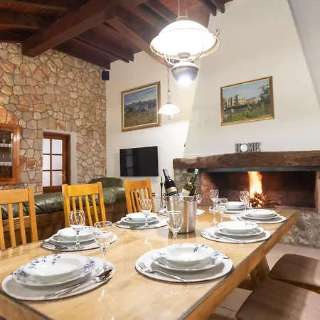 Amalia Villa Siroki Brijeg