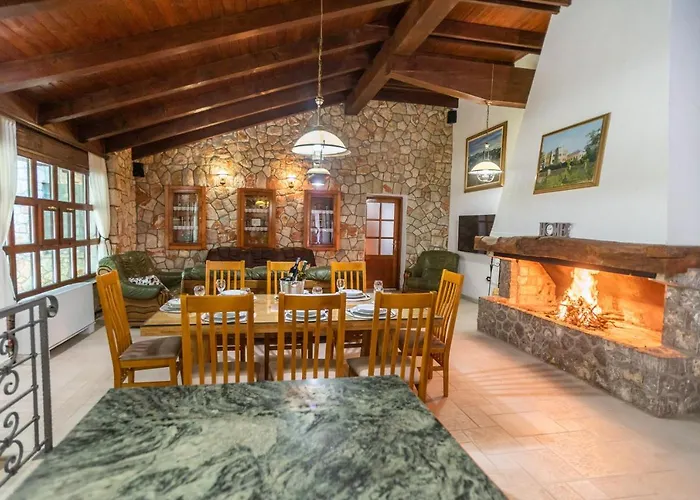 Amalia * Široki Brijeg